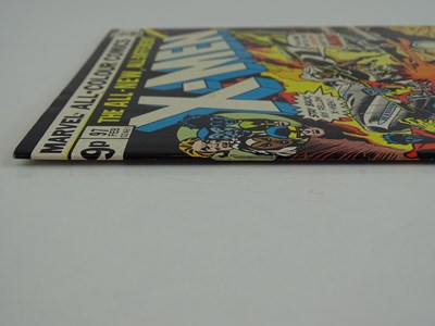 Lot 72 - UNCANNY X-MEN #97 - (1976 - MARVEL - UK Price...