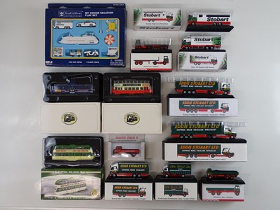 Lot 4 - A mixed group of diecast to include Eddie...