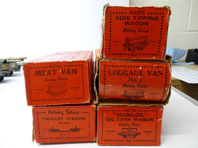 Lot 551 - A group of HORNBY SERIES O gauge wagons, some...
