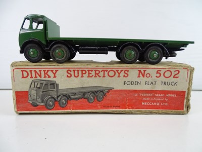 Lot 78 - A DINKY 502 Foden Flat Truck, 1st style cab in...