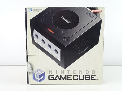 Lot 47 - Nintendo Game Cube console - released in 2001 -...