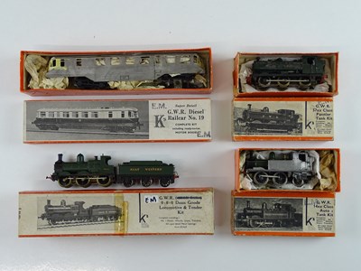 Lot 500 - A group of built and part built kitbuilt...