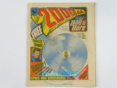 Lot 142 - 2000 AD (1977 - IPC) - KEY British comic book...