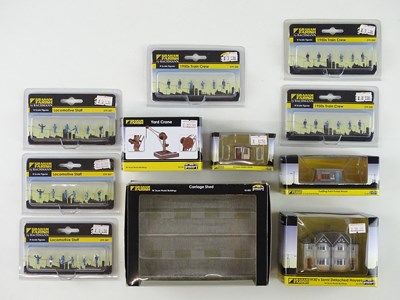 Lot 137 - A group of GRAHAM FARISH N gauge resin...