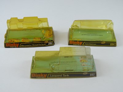Lot 25 - A group of empty DINKY bubble packs comprising:...