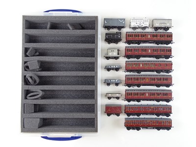 Lot 380 - A quantity of OO gauge kitbuilt rolling stock...