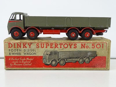 Lot 87 - A DINKY 501 Foden 8-wheel Wagon, 1st style cab...