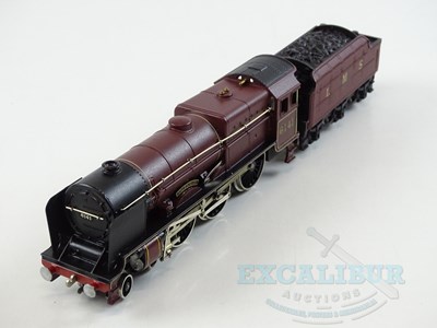 Lot 455 - A WRENN OO gauge W2260A Royal Scot Class steam...