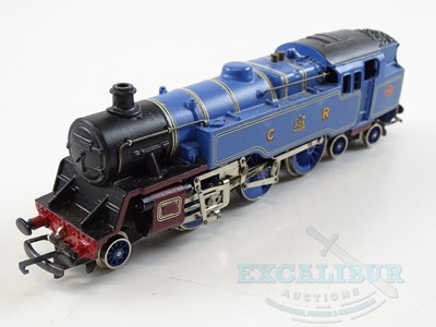 Lot 468 - A WRENN W2246 OO gauge Class 4MT steam tank...