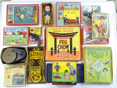 Lot 55 - A large box of vintage board games and jigsaws...