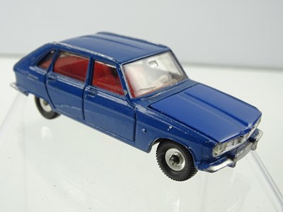 Lot 108 - A group of three DINKY vehicles comprising 166...