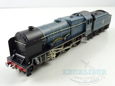 Lot 676 - A WRENN OO gauge W2273 Royal Scot class steam...