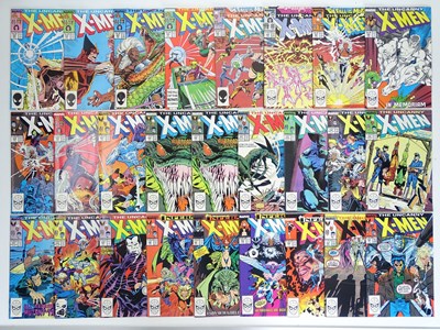 Lot 54 - UNCANNY X-MEN (26 in LOT) - (1987/1989 -...