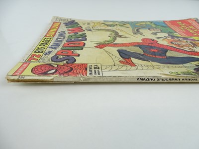 Lot 68 - AMAZING SPIDER-MAN: KING SIZE ANNUAL #1 -...