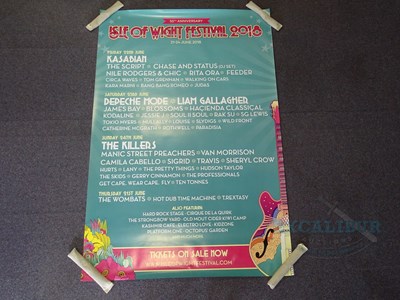 Lot 44 - ISLE OF WIGHT FESTIVAL 2018 - festival Bus...
