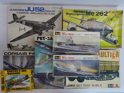 Lot 188 - A group of unbuilt plastic kits in various...
