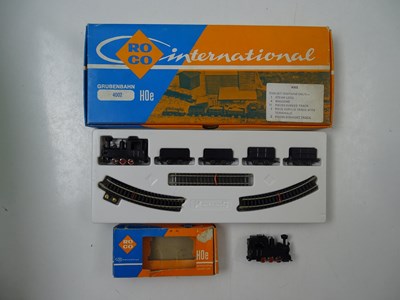 Lot 247 - A ROCO HOe scale 4002 mining railway set...