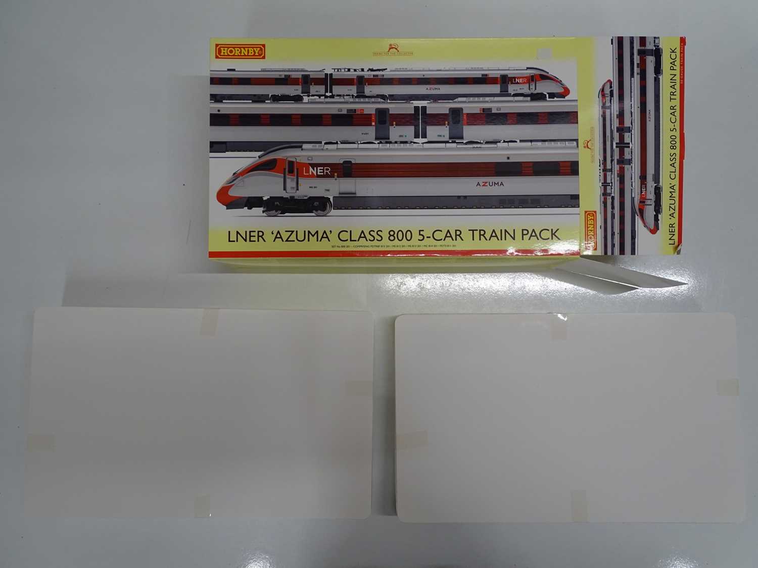 Lot 411 - A HORNBY R3762 OO gauge LNER Azuma class 800/1...