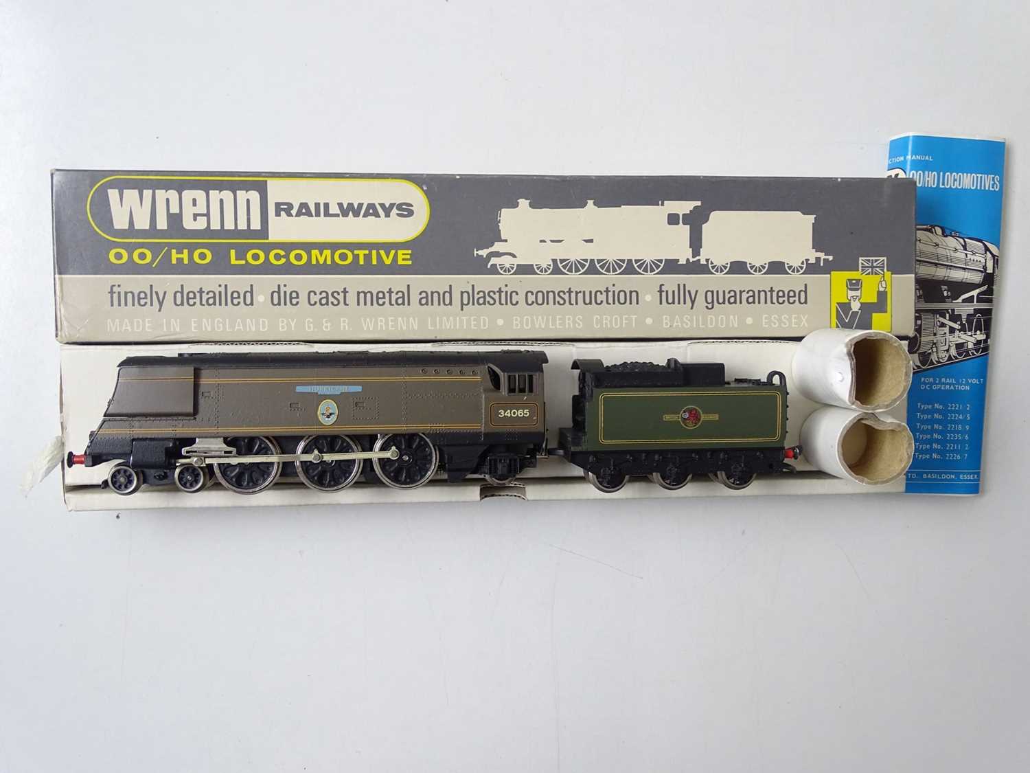 Lot 493 - A WRENN OO gauge W2275/5P Bulleid Pacific...