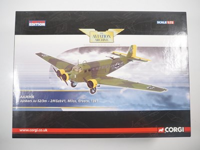 Lot 123 - A CORGI Aviation Archive 1:72 scale AA36906...