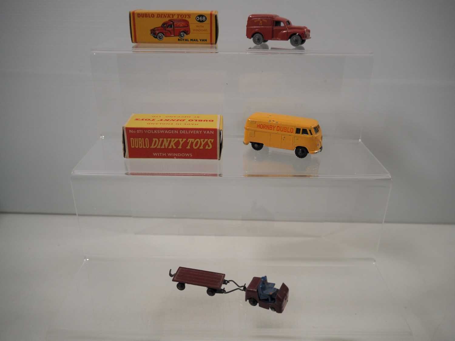 Lot 5 - A group of DUBLO DINKY vans comprising boxed...