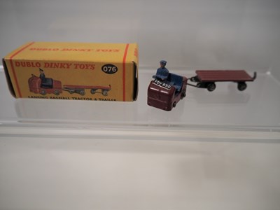 Lot 7 - A group of DUBLO DINKY vans comprising boxed...