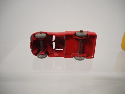 Lot 7 - A group of DUBLO DINKY vans comprising boxed...