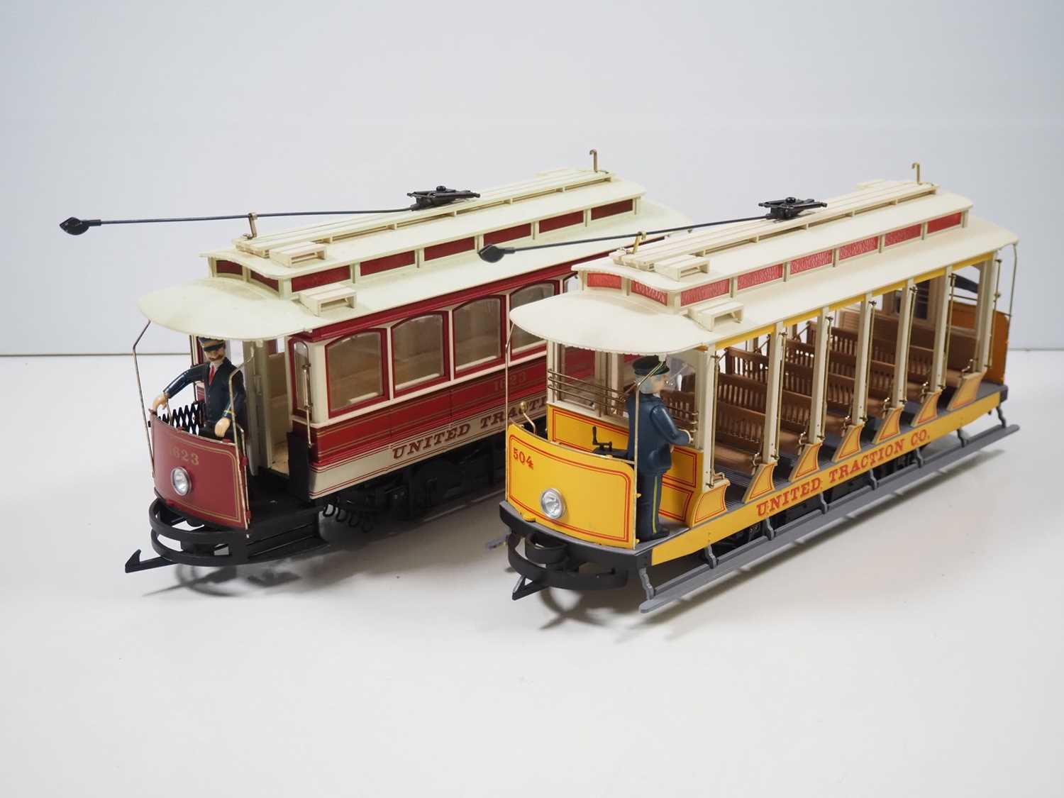 Lot 709 - A pair of BACHMANN Big Haulers G gauge