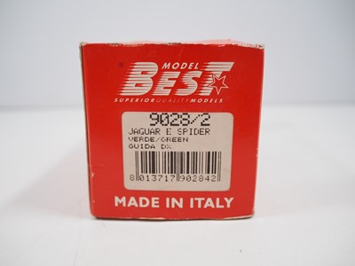 Lot 87 - A group of boxed and unboxed diecast to...