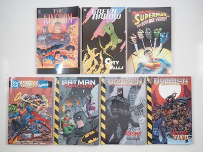 Lot 179 - MIXED DC GRAPHIC NOVEL / TRADE PAPERBACK LOT...