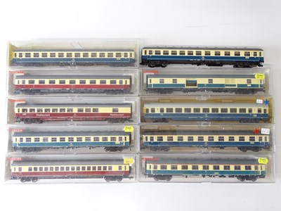 Lot 133 - A group of HO Gauge German Outline passenger...