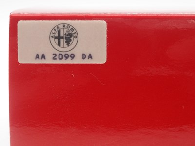 Lot 9 - A group of limited edition 1:43 scale models...