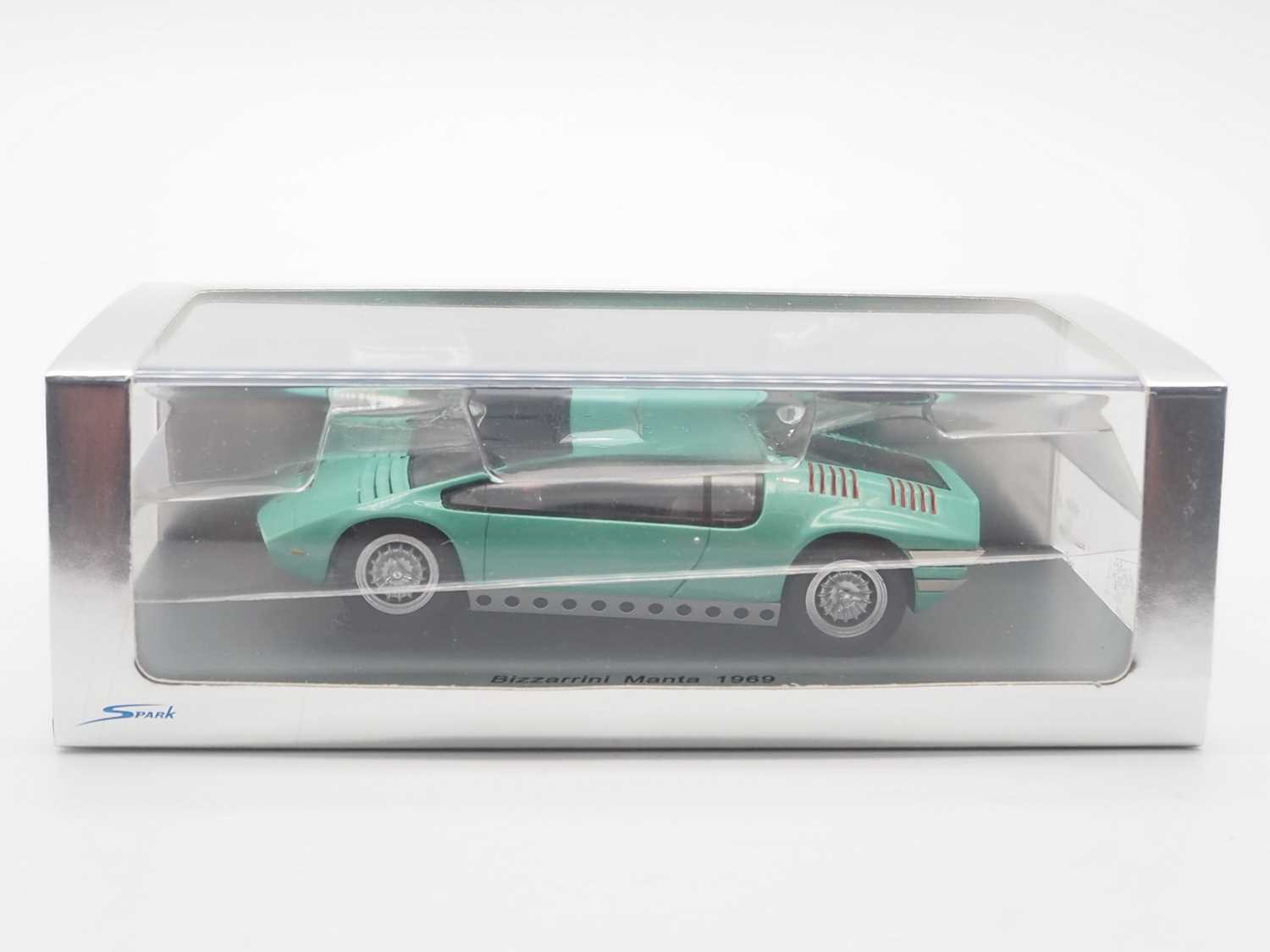 Lot 16 - A SPARK 'S0695' hand built 1:43 scale resin...