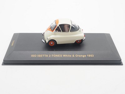 Lot 31 - A group of 1:43 scale models by IXO, MATRIX...