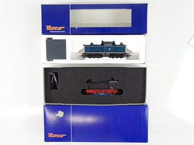 Lot 209 - A pair of HO Gauge German Outline diesel...