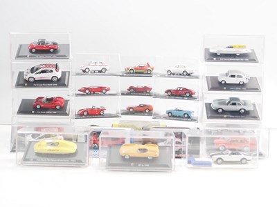 Lot 66 - A group of boxed and unboxed 1:43 scale models...