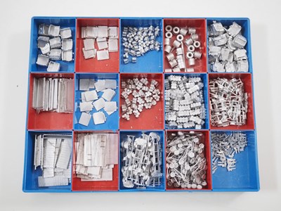 Lot 189 - A large quantity of N gauge whitemetal...