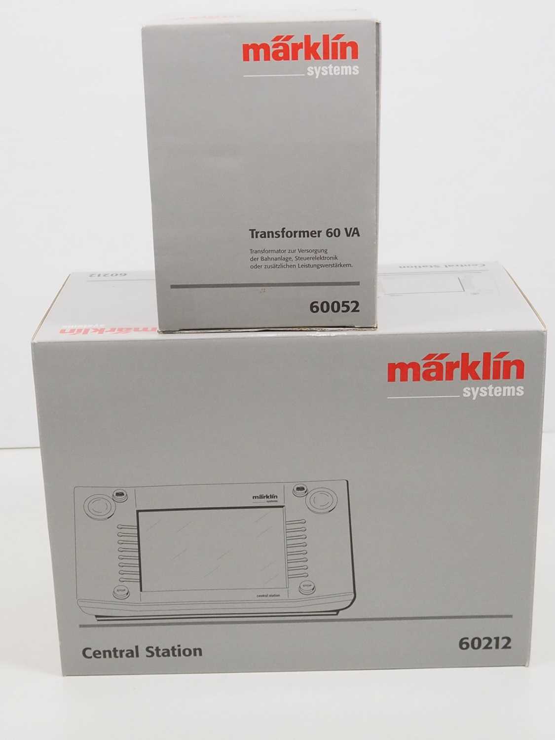 Lot 211 - A MARKLIN HO gauge 60212 Central Station...