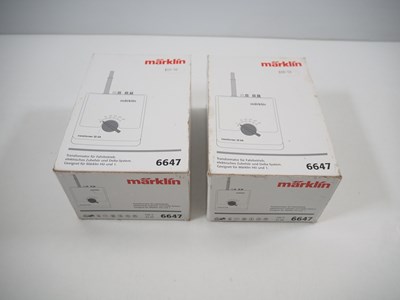 Lot 232 - A pair of MARKLIN HO gauge 3-rail AC 6647...