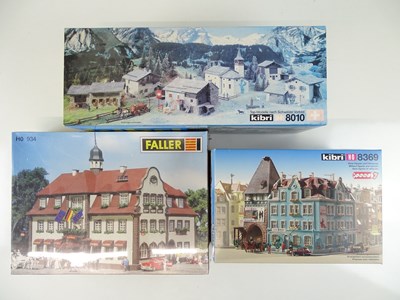 Lot 248 - A quantity of unbuilt HO Gauge European...