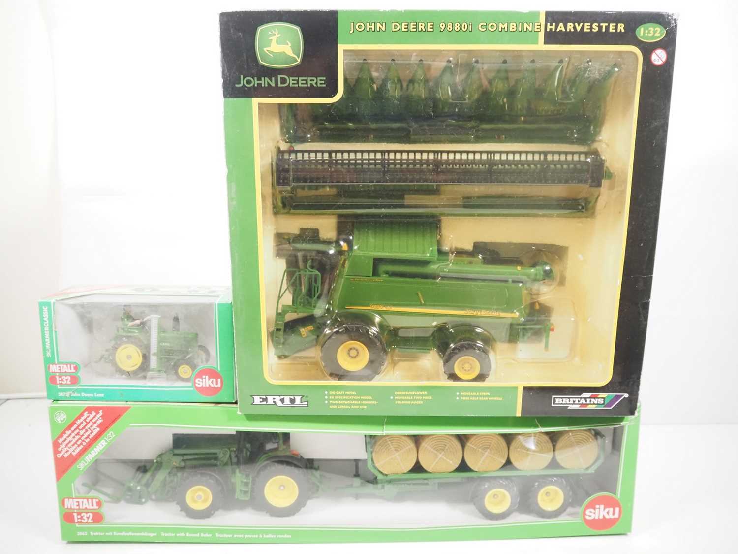 Lot 37 - A group of 1:32 scale diecast tractors/farming...