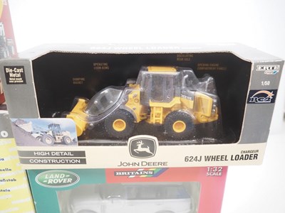 Lot 40 - A group of 1:32/35/50 scale diecast...