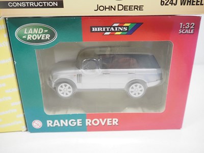 Lot 40 - A group of 1:32/35/50 scale diecast...