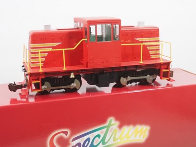 Lot 539 - A SPECTRUM 1:20.3 Narrow Gauge G scale 81898...