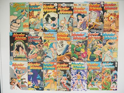 Lot 138 - WONDER WOMAN #210, 215, 218, 222, 223, 230,...