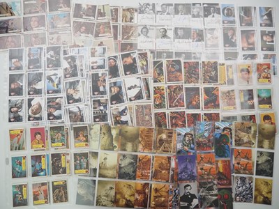 Lot 18 - A group of vintage and modern science fiction...