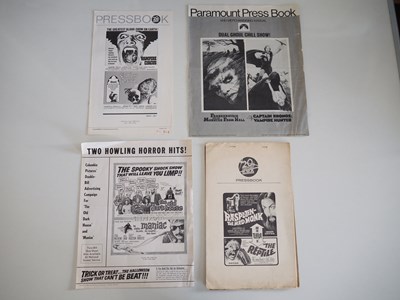 Lot 215 - A group of double bill US press campaign books...