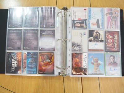 Lot 54 - A large quantity of mixed modern mostly signed...