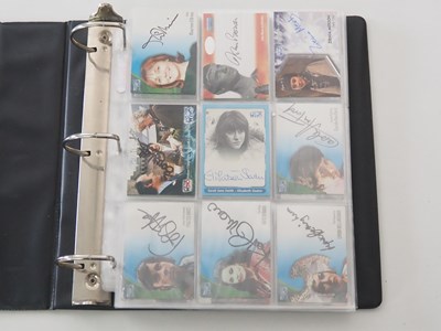 Lot 55 - A quantity of modern trading cards featuring...