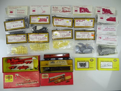 Lot 394 - A group of OO Gauge DAPOL rolling stock and...